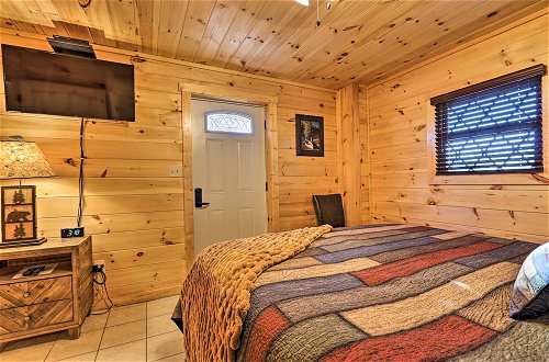 Photo 15 - Luxe Cabin w/ Hot Tub, Theater, Pool Table, Arcade