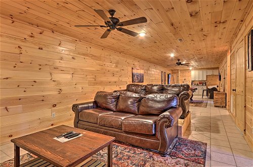Photo 9 - Luxe Cabin w/ Hot Tub, Theater, Pool Table, Arcade
