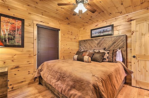 Photo 31 - Luxe Cabin w/ Hot Tub, Theater, Pool Table, Arcade
