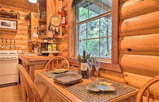 Photo 2 - Cozy Davis Cabin w/ Deck - Nestled by Honey Creek