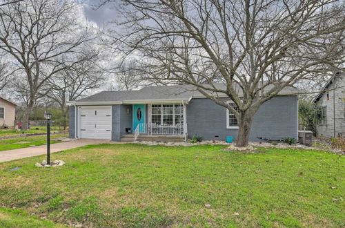 Foto 4 - Cozy Home w/ Fire Pit: 3 Mi to Lake Whitney