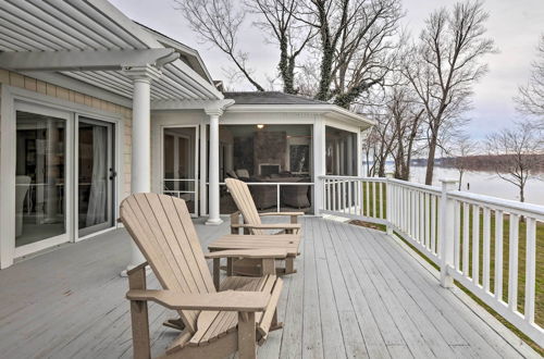 Photo 5 - Waterfront Vacation Rental Near Louisville