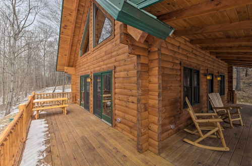 Photo 16 - Family-friendly Warsaw Cabin w/ Deck & Fireplace