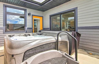 Foto 2 - Modern Bozeman Family Townhome w/ Hot Tub