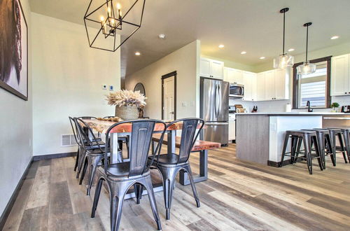 Photo 4 - Modern Bozeman Family Townhome w/ Hot Tub