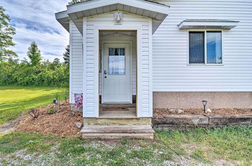 Photo 12 - Cozy Central Lake Cottage ~ 3 Mi to Lake Michigan