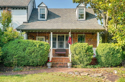 Photo 9 - Terre Haute Manor Farmhouse w/ Gardens & Deck