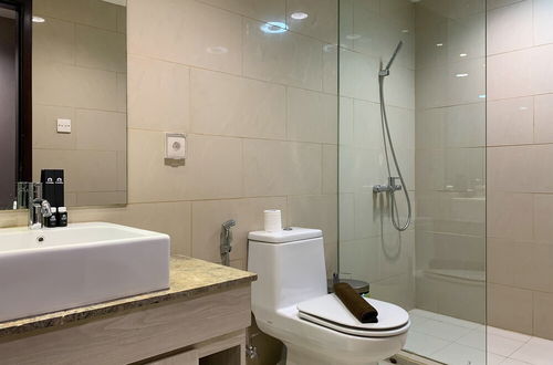 Photo 19 - Spacious And Comfy 3Br Gandaria Heights Apartment