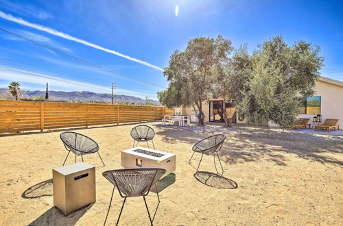 Photo 22 - Modern Joshua Tree Bungalow With Fire Pit & Bbq