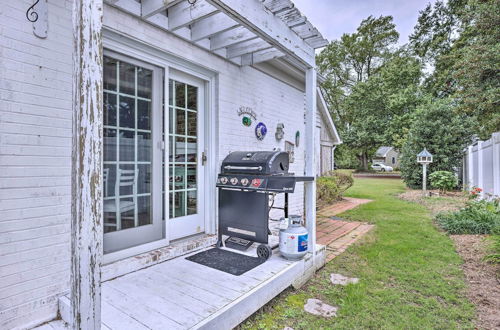 Photo 25 - Beachfront Urbanna Home w/ Gas Grill & Deck