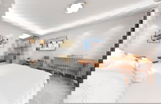 Photo 7 - Foshan Laide Apartment