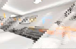 Photo 14 - Foshan Laide Apartment