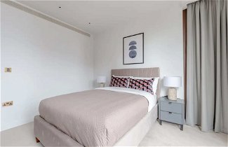 Photo 1 - Luxurious 3 Bedroom Flat by the River Thames - Vauxhall