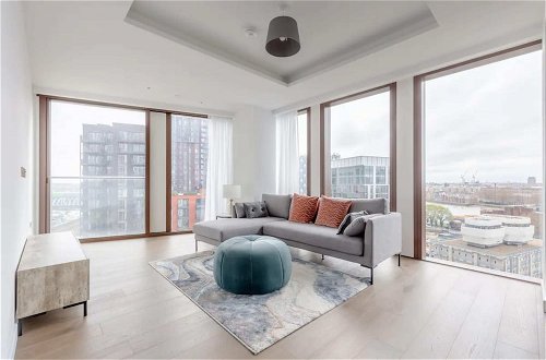 Photo 22 - Luxurious 3 Bedroom Flat by the River Thames - Vauxhall