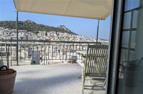 Photo 17 - Rooftop Studio With Acropolis and sea View