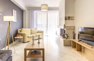 Photo 3 - Chloe Lux Apartment by Travel Pro Services