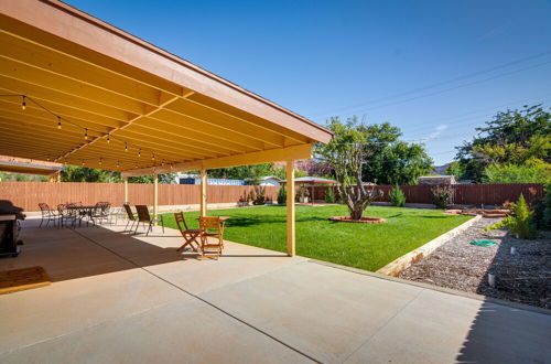 Photo 16 - Pet-friendly Kanab Getaway w/ Patio & Grill