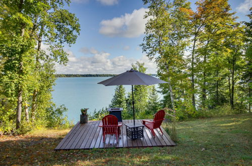 Photo 25 - Lakefront Paradise With Private Boat Dock & Patio