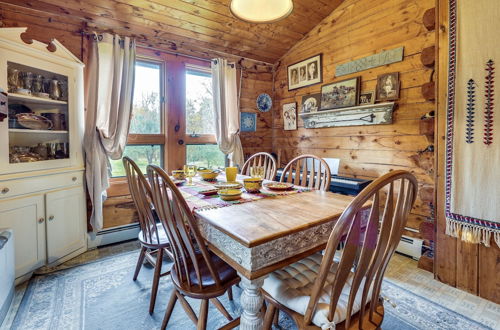 Foto 7 - Cozy Cabin in West Chazy w/ Lake Champlain View