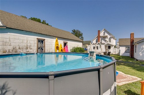 Foto 23 - Chincoteague Home w/ Pool - Walkable Location