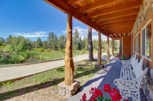 Photo 1 - Peaceful Pinetop-lakeside Suite w/ Fire Pit