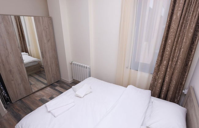 Stay Inn on Saryan 26.3 str. - Photo 43
