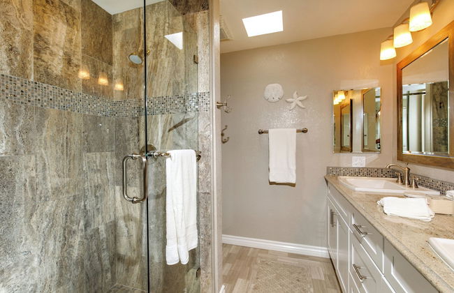 Oceanside Beach Condos - Photo 66