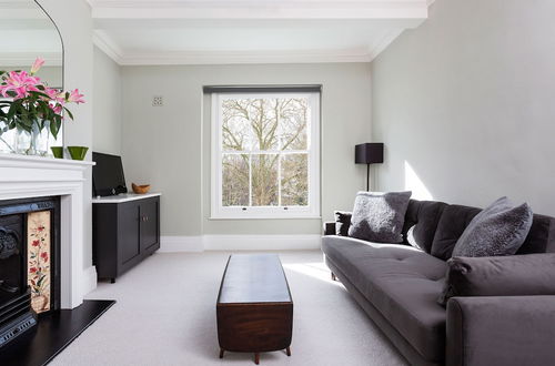 Photo 9 - Perfect Pied-a-terre in Clapham by Underthedoormat