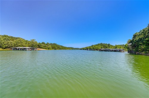 Foto 8 - Table Rock Lake Vacation Rental With Swim Dock