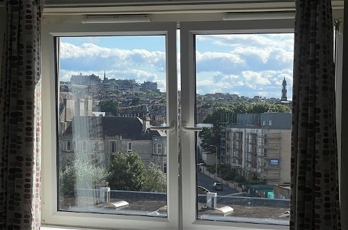 Foto 8 - Lovely 2-bed Apartment in Edinburgh