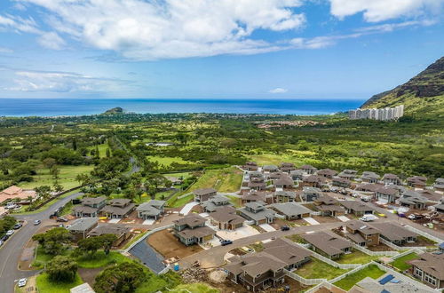 Photo 48 - Le'ale'a by Avantstay Ocean + Mountain Views