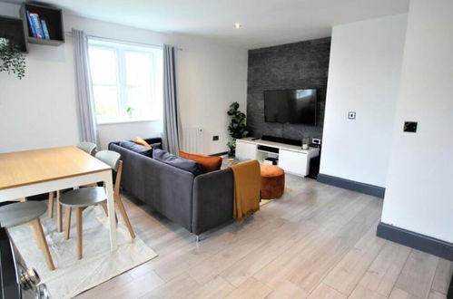 Photo 15 - Rugby - Apartment - Sleeps 4 - Parking