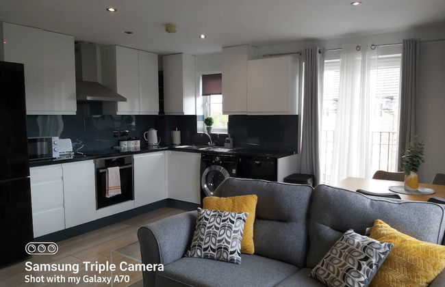 Rugby - Apartment - Sleeps 4 - Parking - Foto 17