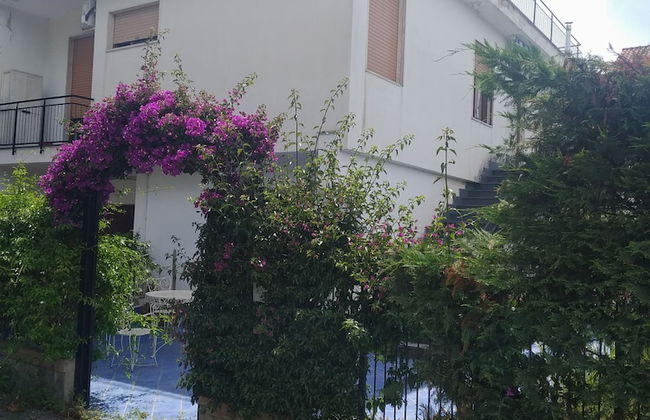 Home Close to the sea With Terrace and Free Parking - Foto 1