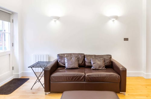 Photo 24 - Bright & Comfortable Angel Apartment