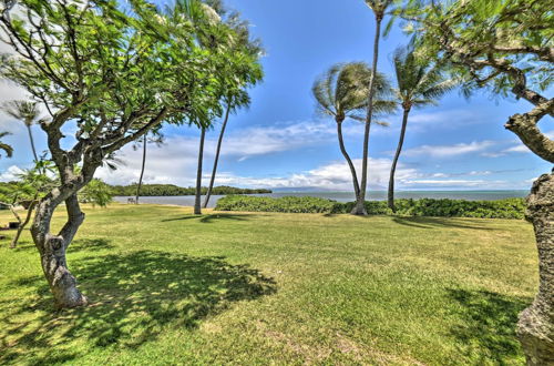 Foto 17 - Oceanfront Molokai Condo w/ Pool & Grills