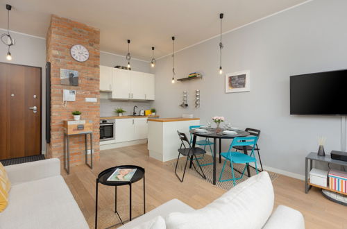 Photo 12 - Stylish Apartment Rydygiera by Renters