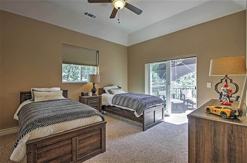 Foto 24 - Roomy Home w/ Deck, 5 Mi to Lake Arrowhead Village