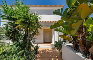 Photo 2 - Portim o Villa 650m to Vau Beach by Ideal Homes