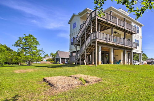 Photo 6 - Waveland Abode w/ Patio, Walk to Beach