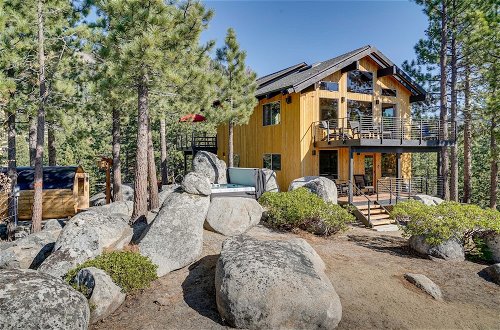 Photo 7 - Secluded Mountain Cabin: Sweeping Lake Tahoe Views
