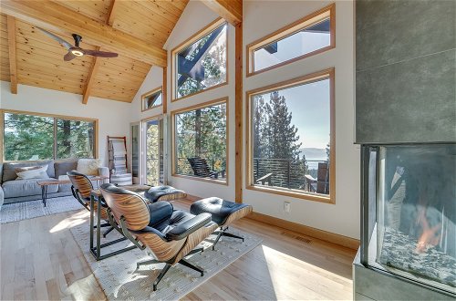 Photo 13 - Secluded Mountain Cabin: Sweeping Lake Tahoe Views