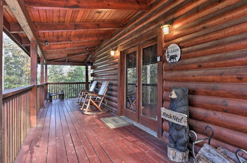 Foto 19 - Sevierville Cabin w/ Lake Access & Private Hot Tub