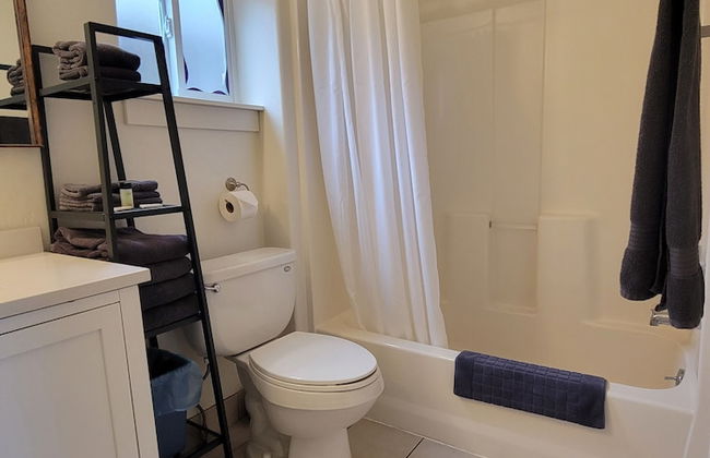 Hood River Suites Apartment Hotel - Photo 54