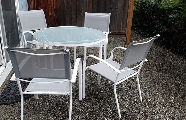 Hood River Suites Apartment Hotel - Photo 47
