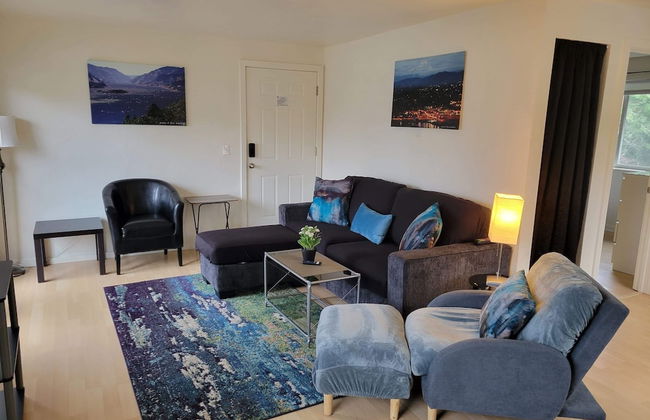 Hood River Suites Apartment Hotel - Photo 27