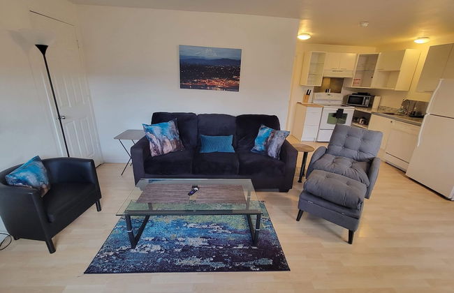 Hood River Suites Apartment Hotel - Photo 5