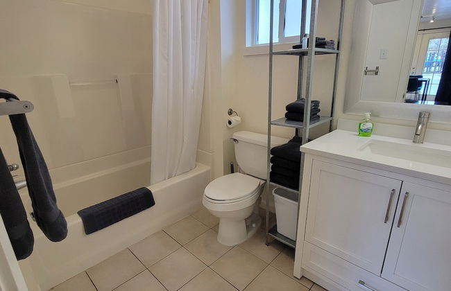 Hood River Suites Apartment Hotel - Photo 52