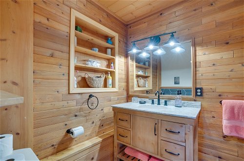Foto 15 - Leavenworth Cabin w/ Private Hot Tub