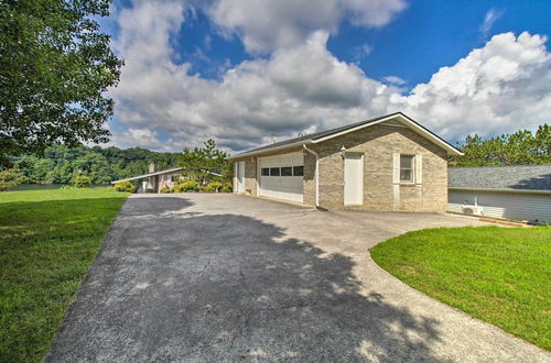 Photo 4 - Lakefront Hiwassee Home w/ Private Dock & Deck